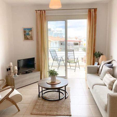 Apartment Helena Paralimni Esterno foto