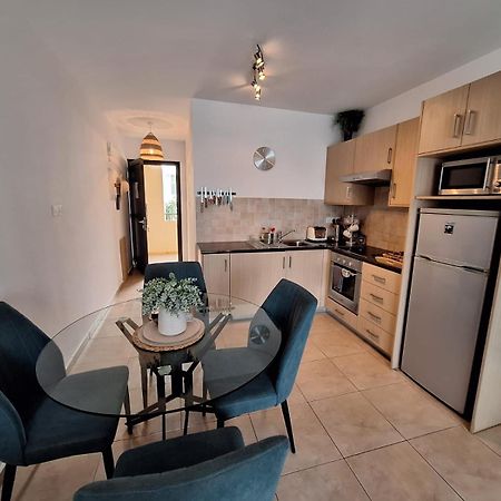 Apartment Helena Paralimni Esterno foto